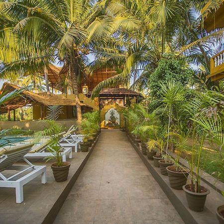 Devarya Wellness Beach Resort Morjim Εξωτερικό φωτογραφία
