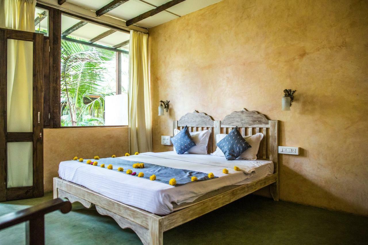 Devarya Wellness Beach Resort Morjim Δωμάτιο φωτογραφία